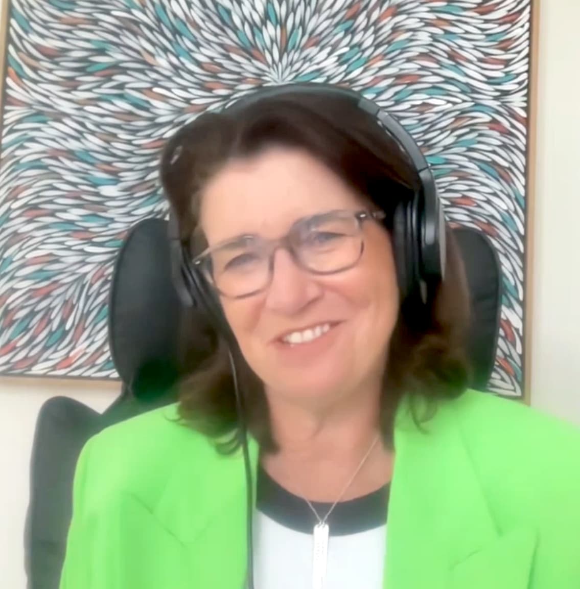Human Leadership in the Age of AI: Story Intelligence with Gabrielle Dolan